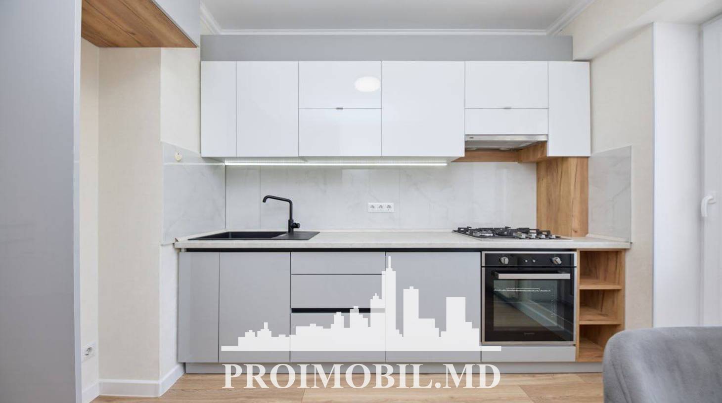 https://images.proimobil.md/zGtf1d46_If9qqe-zKRgee6_fFkRYZvy6u09277jGQU/watermark:0.75:so:0:30:0.39/resize:fill:1460:816:1/gravity:ce/bG9jYWw6Ly8vZXN0YXRlL2xyLzI1ZjU2ZWFlLTg1ZWEtNGM5My04NjAzLTg1NzYyYTI5ODRjOC5qcGVn