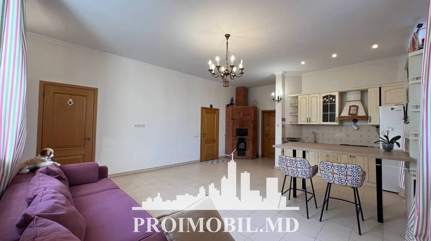 https://images.proimobil.md/zK2r8Xi0zEcWsrNX39zh7VyNE7ikXEEl_bAIDTNZ894/watermark:0.75:so:0:30:0.39/resize:fill:1460:816:1/gravity:ce/bG9jYWw6Ly8vZXN0YXRlL2xyL2JiYzFiMjc2LThkZjItNGFhYS04MDNjLTJiMjY4YmEzMzYzMy5qcGVn