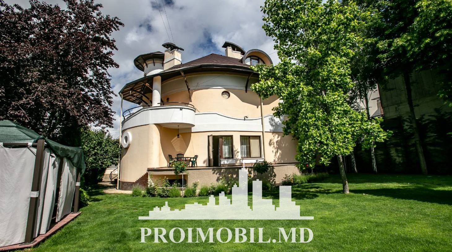 https://images.proimobil.md/zOl0QRx98huRxYMVrbe81GENp_igpkIevMiLBvymoG8/watermark:0.75:so:0:30:0.39/resize:fill:1460:816:1/gravity:ce/bG9jYWw6Ly8vZXN0YXRlL2xyL2Q4NmVlNjhkLTVhNzUtNGIwOS05ZDkzLWE3OWJjZDVkNDU0Yy5qcGVn