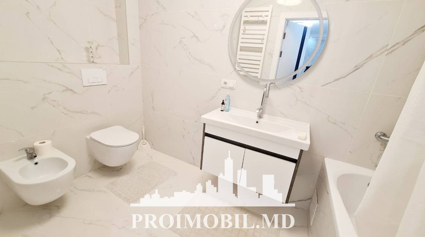 https://images.proimobil.md/zQNFzUn-nmwcKO8FNYwJ7B5N75eplYfEUmGwlTYbf50/watermark:0.75:so:0:30:0.39/resize:fill:1460:816:1/gravity:ce/bG9jYWw6Ly8vZXN0YXRlL2xyLzdhOGE5MWYwLWM0NTUtNDRhNS1iOTVlLTczZjJhZTcxYzliZS5qcGVn