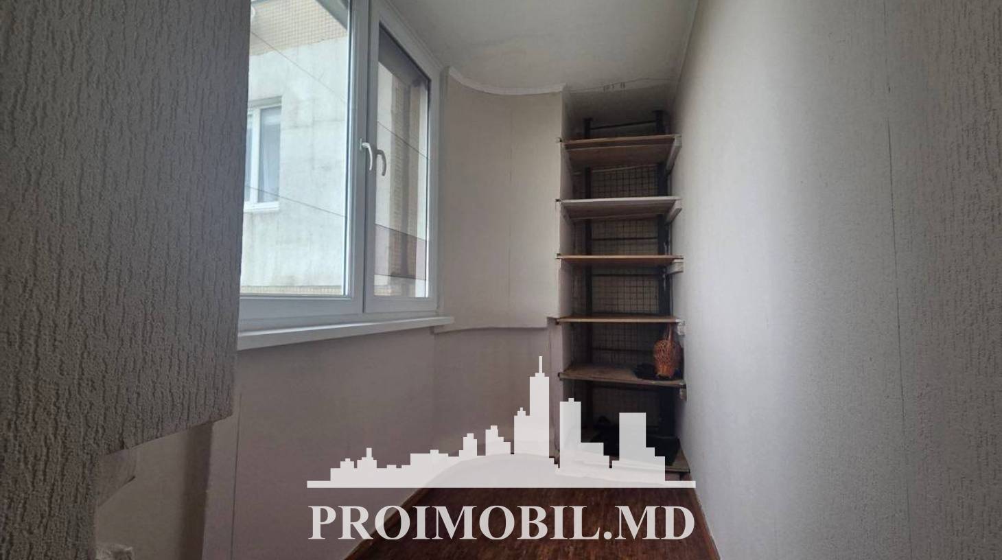 https://images.proimobil.md/zR40OTC2Uj_51MHfp1Yq9I1MYVIfWnBY_mXJjiuiBCc/watermark:0.75:so:0:30:0.39/resize:fill:1460:816:1/gravity:ce/bG9jYWw6Ly8vZXN0YXRlL2xyLzg0OTdhZmIwLTQyMzctNGZmYi04ZDM0LThmMjA2ZTMyNjQyNC5qcGVn