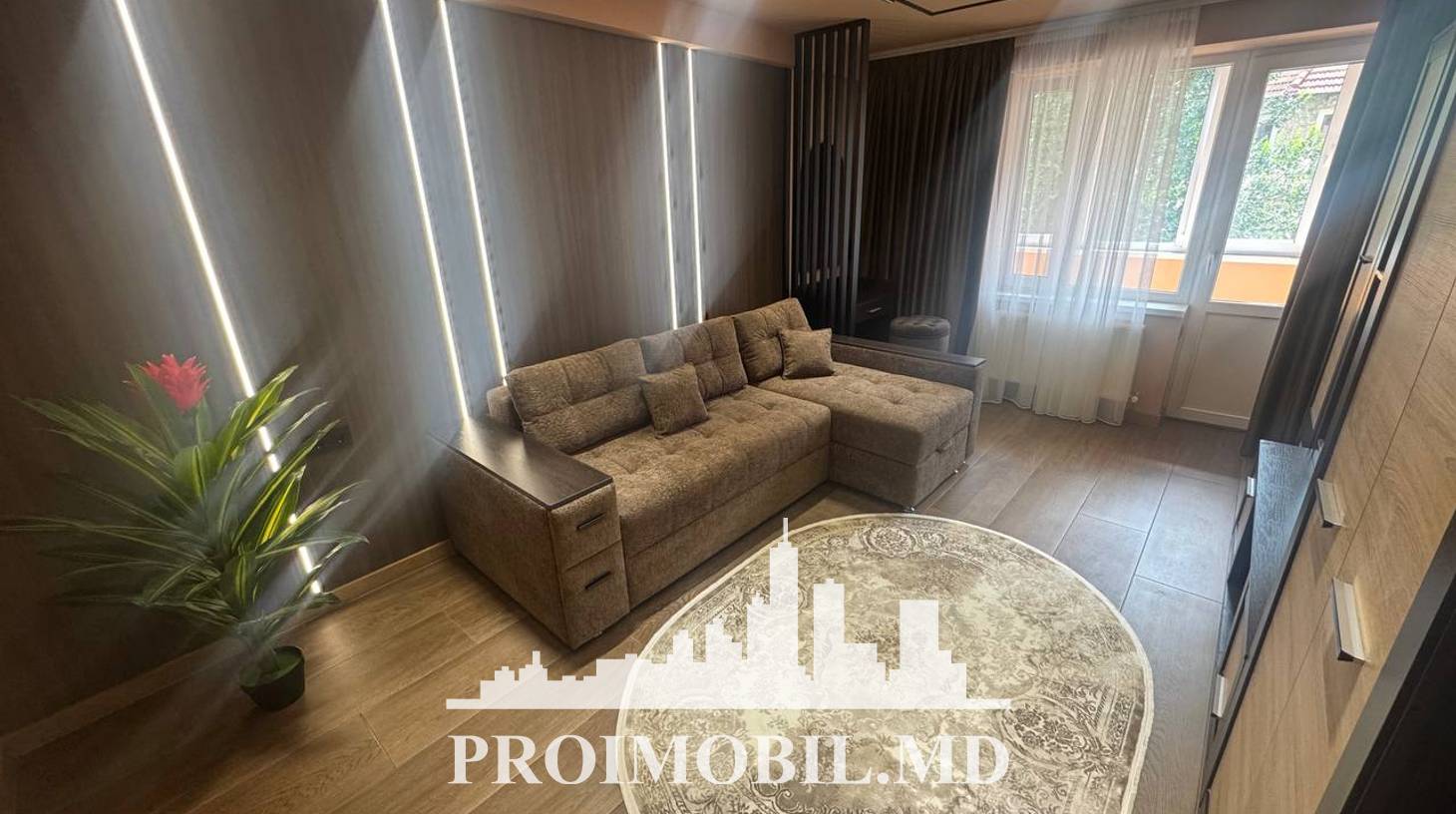 https://images.proimobil.md/zRMPlm94SjoacaGXUh4H4H5iVVamZ11YCSzZH3T0K7s/watermark:0.75:so:0:30:0.39/resize:fill:1460:816:1/gravity:ce/bG9jYWw6Ly8vZXN0YXRlL2xyLzYwZWExY2FiLTRhZDctNDNjNC04MmJiLTk3NzUwMmMzYTI0Mi5qcGVn