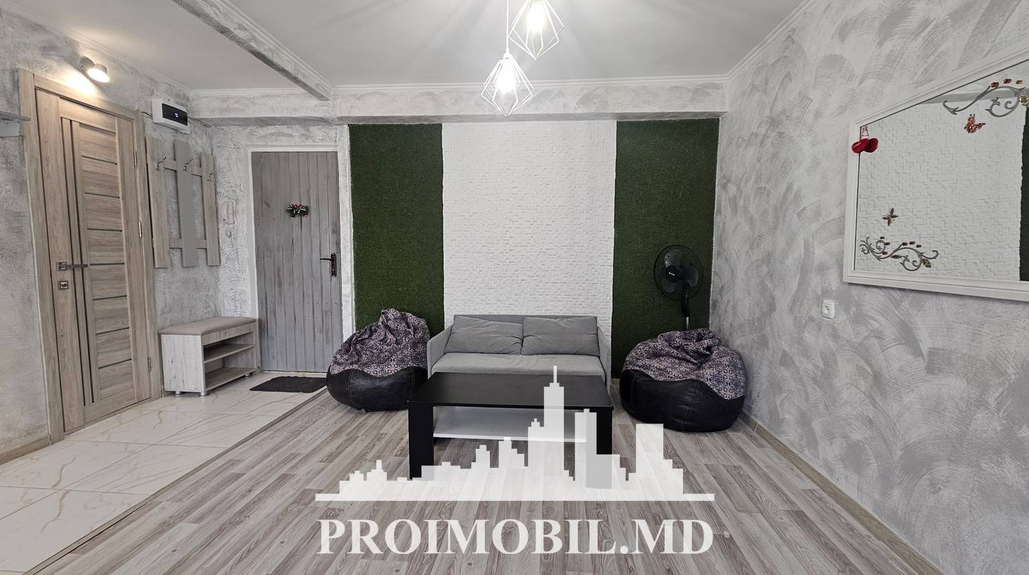 https://images.proimobil.md/zXcrxF2sbNNHwr7xEAqmtc8Gq14pWWOjYUqB2fmpQeA/watermark:0.75:so:0:30:0.39/resize:fill:1460:816:1/gravity:ce/bG9jYWw6Ly8vZXN0YXRlL2xyL2Q2YjIzMzNiLWYyMTctNGUyMi1hNDg0LWQyODUxY2NjMDdjOS5qcGVn