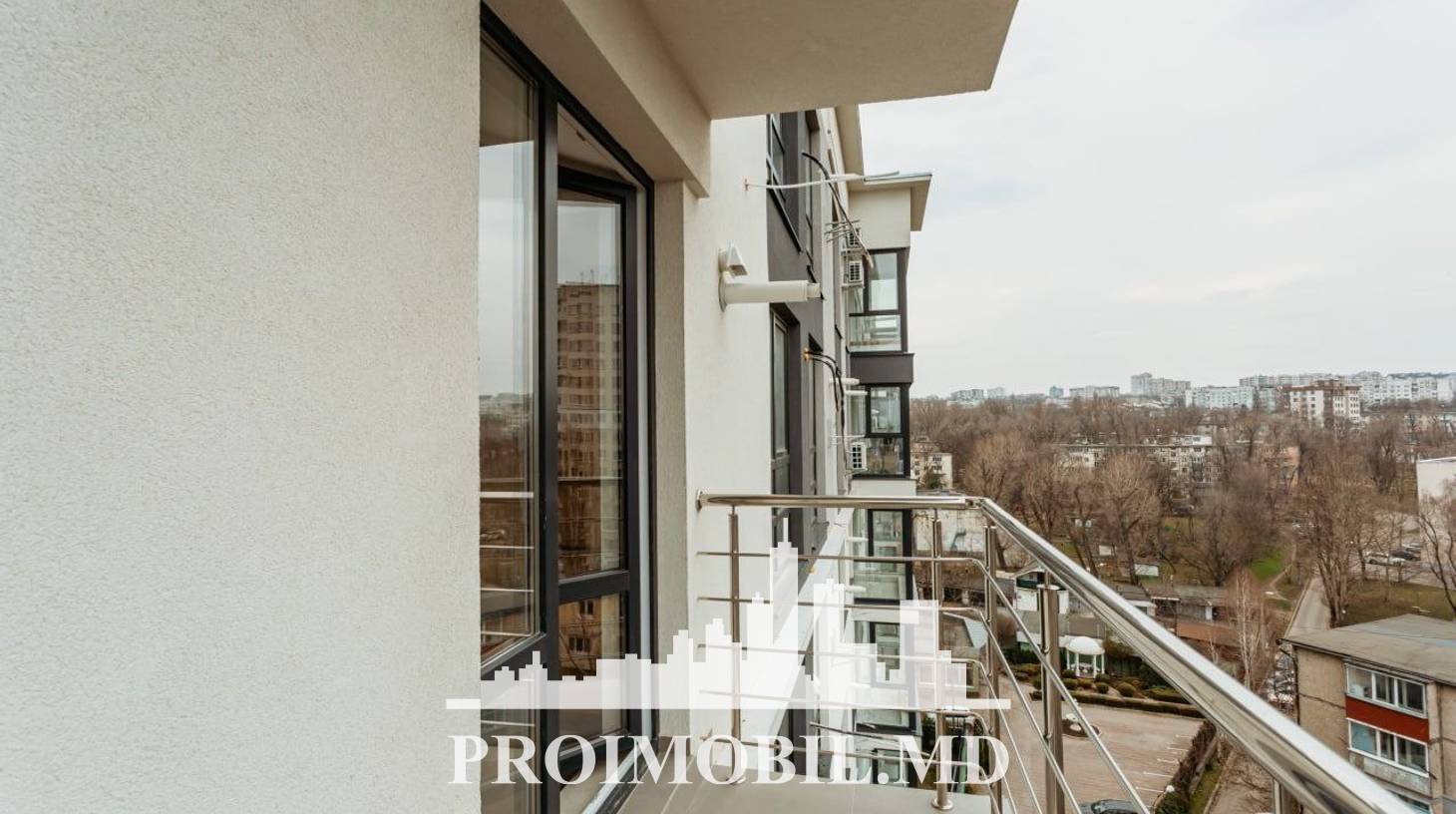 https://images.proimobil.md/zYsVIOG3sLTSYxmTWd2nbEi70QOBOV6nkj5pdM1NyvE/watermark:0.75:so:0:30:0.39/resize:fill:1460:816:1/gravity:ce/bG9jYWw6Ly8vZXN0YXRlL2xyLzYyNjYyN2YxLTk0ZjQtNGM0My04MjA2LTIyZWM5MzAzMDBjZC5qcGVn