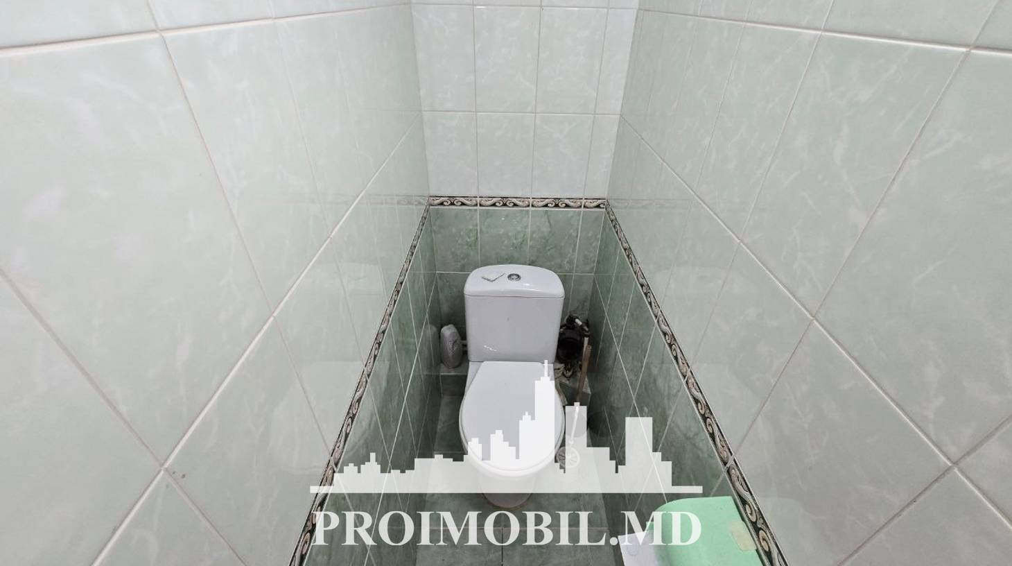 https://images.proimobil.md/z_N_jaQIBb5aFZkxn5MZ_Fn-WuzpaWqXXKwBChEG4dU/watermark:0.75:so:0:30:0.39/resize:fill:1460:816:1/gravity:ce/bG9jYWw6Ly8vZXN0YXRlL2xyLzQ2YTE4NDVjLTE1NjUtNDcyMy1iOGIyLWVjZmI0NDIyMGM0NS5qcGVn