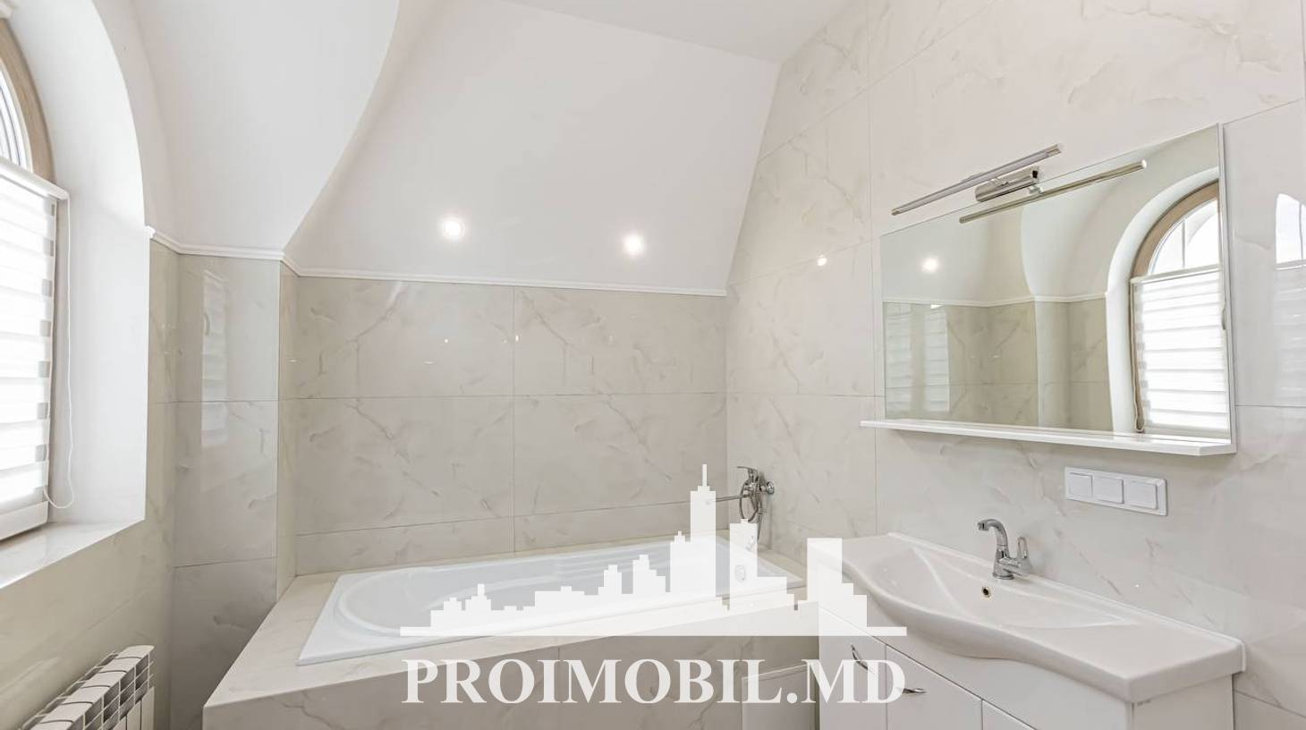 https://images.proimobil.md/z__l6Bco6Md6RuLxwsZBO3S_OAvEeBU5k8rXyj4dCOU/watermark:0.75:so:0:30:0.39/resize:fill:1460:816:1/gravity:ce/bG9jYWw6Ly8vZXN0YXRlL2xyL2Y0NTU4ODk2LTllNzEtNDMyYi1hNzAzLWFmZTFlOWQ4Nzg1NS5qcGVn