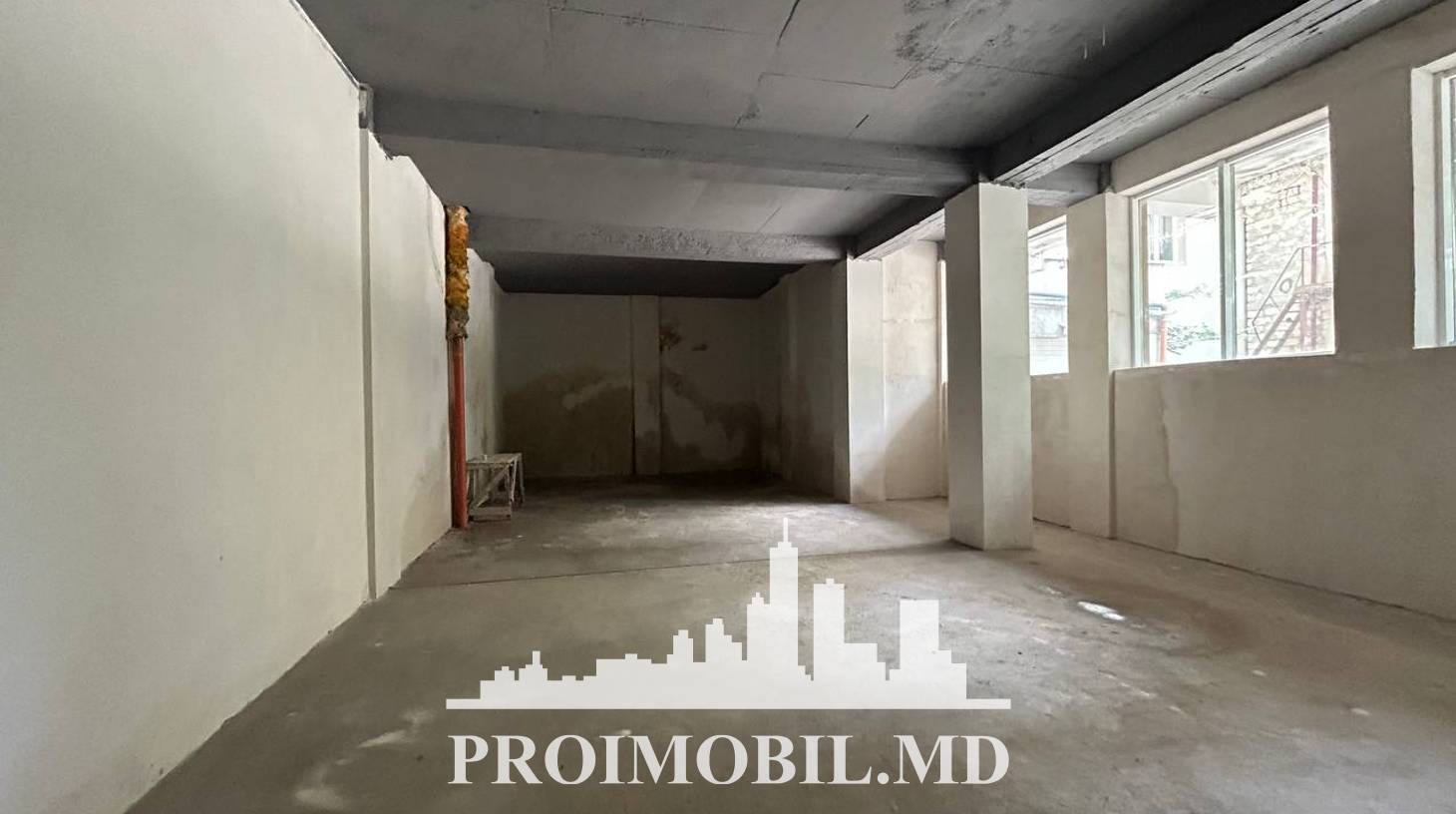 https://images.proimobil.md/za3QbF1OpKx968pK3Zd1HCna5H2gDvQOEgbVcGoty8M/watermark:0.75:so:0:30:0.39/resize:fill:1460:816:1/gravity:ce/bG9jYWw6Ly8vZXN0YXRlL2xyLzg1YTNkMjRjLTAzN2ItNDZkMi04OWM4LWU4OWQ1ZDg2ODZmYS5qcGVn