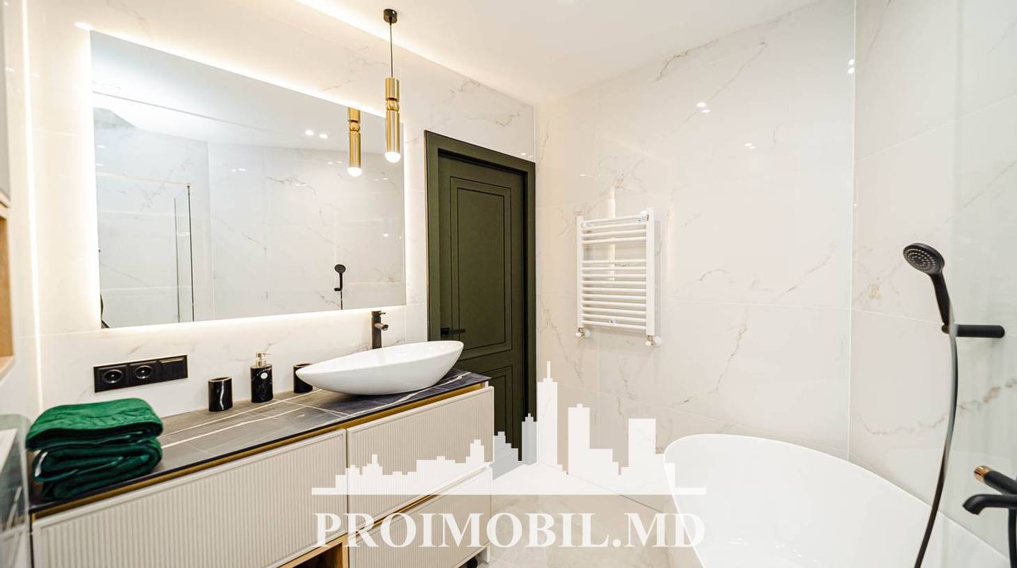 https://images.proimobil.md/zas-MVAKplbxf9J2_XoejurhWR0PJISIiu6KiTgKQTg/watermark:0.75:so:0:30:0.39/resize:fill:1460:816:1/gravity:ce/bG9jYWw6Ly8vZXN0YXRlL2xyLzg5YmVlOTcxLWM3YjAtNDU1YS1iOTI2LWEzOTJlM2RmNDlmZi5qcGVn