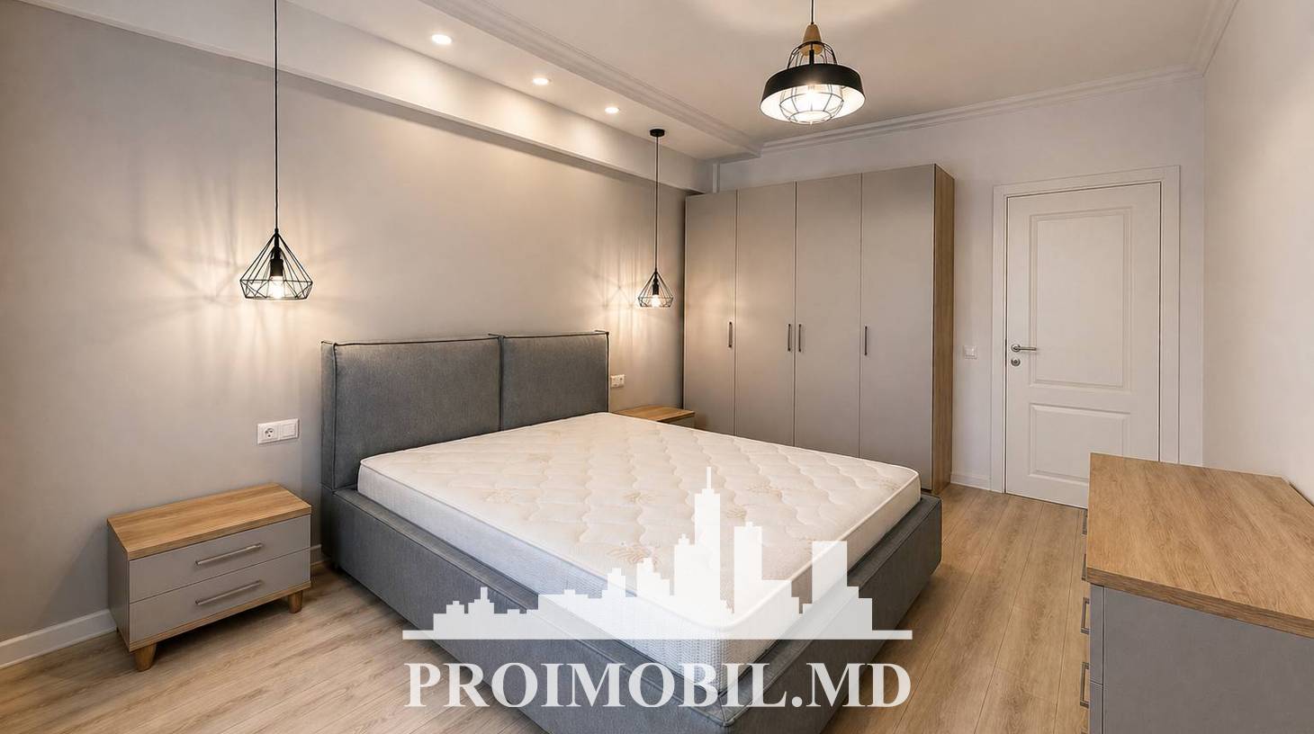 https://images.proimobil.md/zdcd3RTpFhQO1b86sOA_b5vb8yf1qR4vEfkRFJVRuKI/watermark:0.75:so:0:30:0.39/resize:fill:1460:816:1/gravity:ce/bG9jYWw6Ly8vZXN0YXRlL2xyL2JmMzRmYjYzLWQxN2UtNGI2MS1hZThhLTJlZjhkYThkMzNkYi5qcGVn