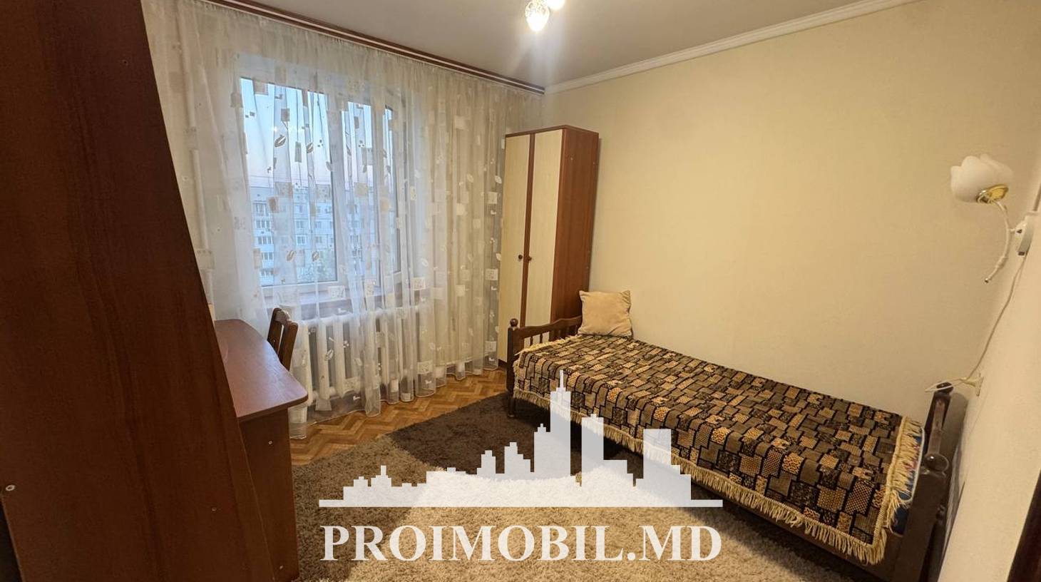 https://images.proimobil.md/zp3vYLMOicXDdKm_CcZ8X9DGgeRAmh4la0bAuQHorMo/watermark:0.75:so:0:30:0.39/resize:fill:1460:816:1/gravity:ce/bG9jYWw6Ly8vZXN0YXRlL2xyL2M0YjE2NzA0LWFjYTEtNDIxOS04MDE3LTUyNzg3YTJjODJkNy5qcGVn