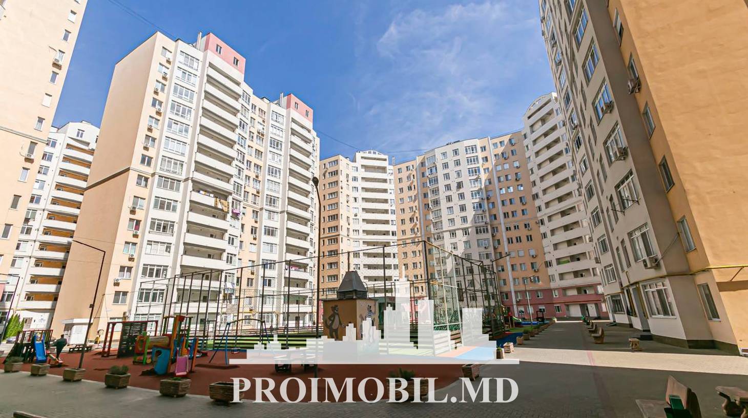 https://images.proimobil.md/ztQnCxoFpnjLn7N1ToRS3WGoJLQEV8x4DbXZhvNGvUA/watermark:0.75:so:0:30:0.39/resize:fill:1460:816:1/gravity:ce/bG9jYWw6Ly8vZXN0YXRlL2xyL2FjM2JjNzBiLWQ1YjAtNDUwOS04NjVkLTZiNmZkYTIzNTdiYS5qcGVn