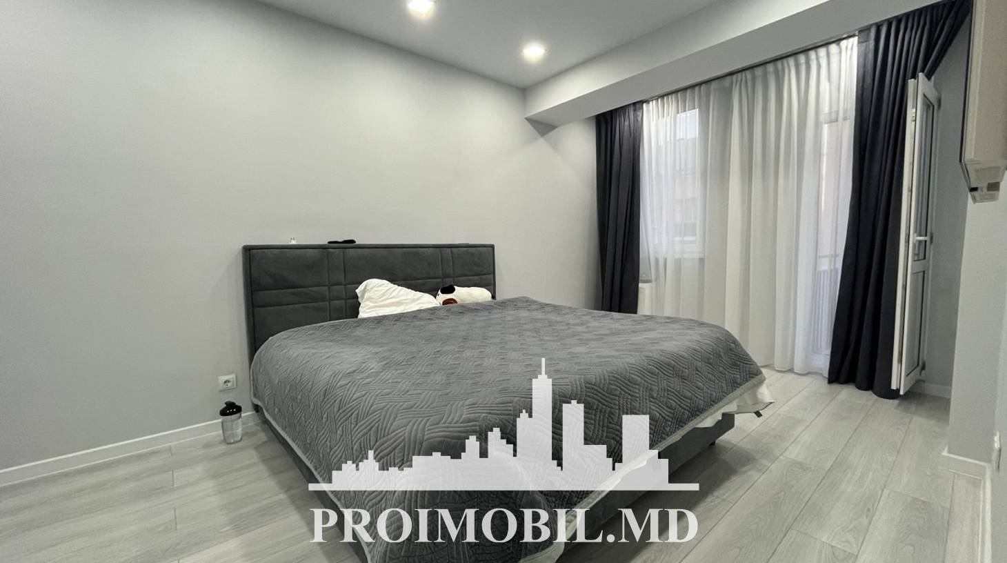 https://images.proimobil.md/ztrAIocU3Gk7SattP3ZU_rU9YVEfDc1rOp7C0ukMqXc/watermark:0.75:so:0:30:0.39/resize:fill:1460:816:1/gravity:ce/bG9jYWw6Ly8vZXN0YXRlL2xyLzE3ZTUwOWI0LWE2ZjYtNGNiMi04NWZlLTY1ZWJiMGQyNjI2OS5qcGVn