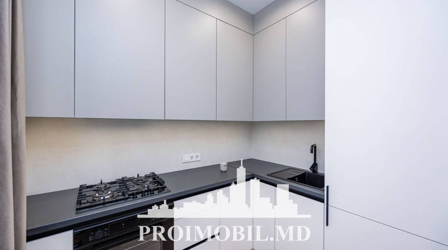 https://images.proimobil.md/zvxuRrwVhXq36RLMV1zg7H2eev6kbjY4OCn1GYPhIOk/watermark:0.75:so:0:30:0.39/resize:fill:1460:816:1/gravity:ce/bG9jYWw6Ly8vZXN0YXRlL2xyLzg5NjVkODExLWFkOTItNDE0MS1hYWViLWRjNTMyYTFiZjhjYS5qcGVn