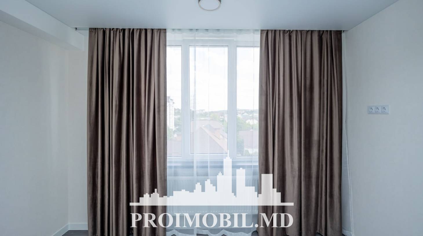 https://images.proimobil.md/zzUUBXUUnChoikfrL1k20924Fygntw_7jqAlh6yEjhw/watermark:0.75:so:0:30:0.39/resize:fill:1460:816:1/gravity:ce/bG9jYWw6Ly8vZXN0YXRlL2xyL2JhNjZhOGUxLWU0M2QtNDExZC1iMjAzLTAwNjdjYzgxZjYzMy5qcGVn