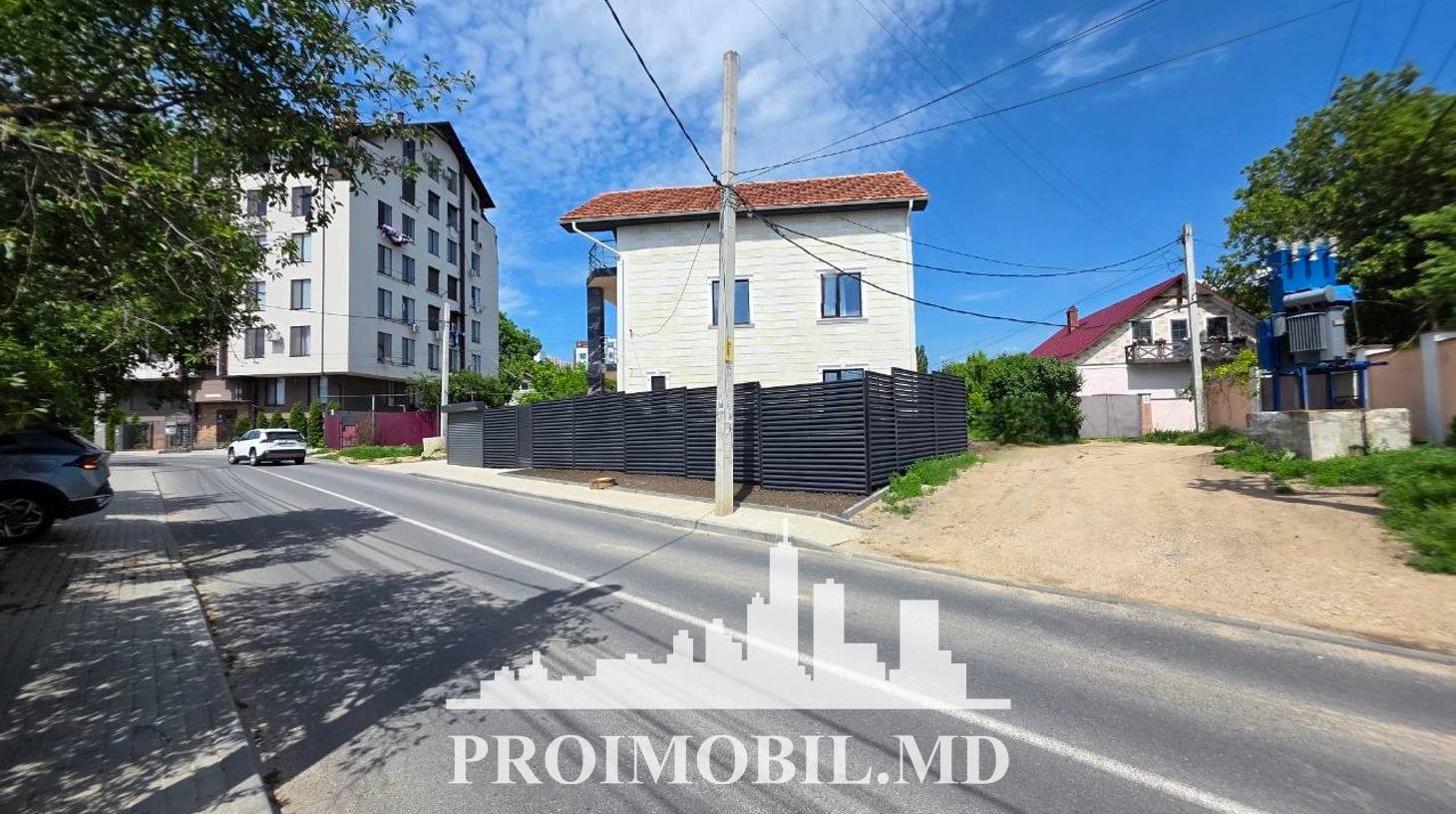 https://images.proimobil.md/zzzrzEas2X7lCs4kulMUp5BrTJEcheEDMhjS6A-tSHA/watermark:0.75:so:0:30:0.39/resize:fill:1460:816:1/gravity:ce/bG9jYWw6Ly8vZXN0YXRlL2xyL2EwMTRkOTAxLWEzMzYtNDNlNS04MWI3LThiNjE5YmFjODE0Yy5qcGVn